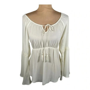 🤍 Takara Beautiful Puff Sleeve Lace Top Small